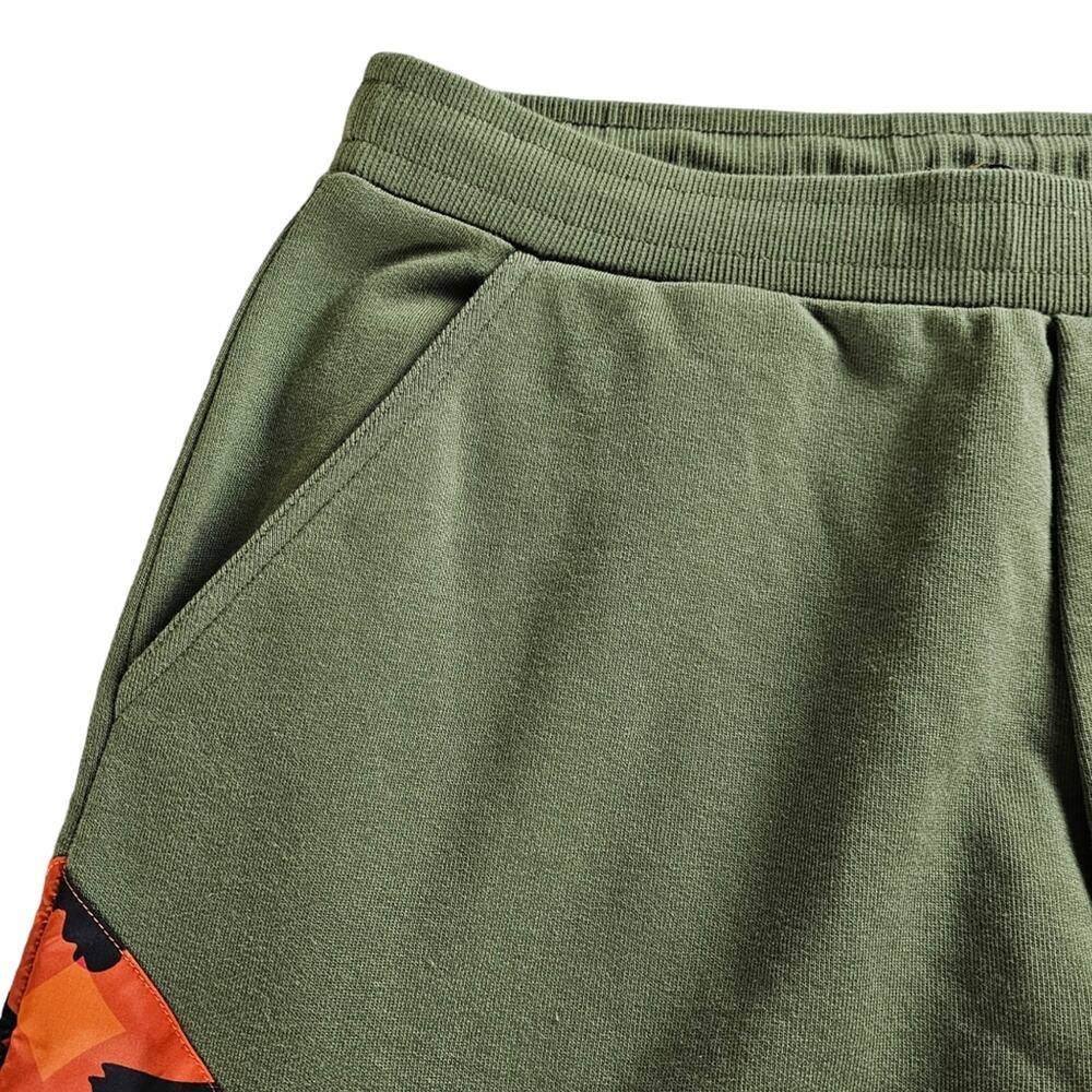 MCM Jogger Men's Size Medium Camo Sweatpants Orange Green Made in Italy - Picture 4 of 16